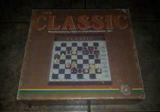   VINTAGE CLASSIC FIDELITY ELECTRONIC CHESS SET BOARD GAME MODEL CC8