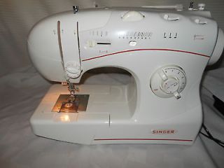 Singer 2950 C SEWING MACHINE WHITE ELECTRIC 2950C COMMERCIAL BRAZIL