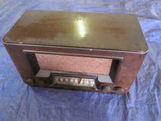   Vintage RCA Victor Wood Wooden Cabinet Tube Radio Model 50 needs work