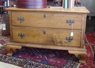 Flat Screen TV Stand Maple Antique 1930s Chippendale Princess Dresser