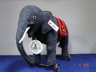 Steiff   Steiff Club Elephant on Wheels