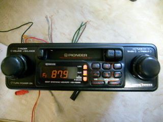 PIONEER KE 6969 CASSETTE SHAFT STYLE RADIO 2KNOB 25wx2