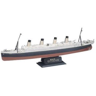 Revell RMS Titanic 1/570 Scale Model Kit