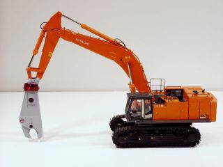 Hitachi Zaxis 870LCH Excavator w/ Shear   1/50   WSI