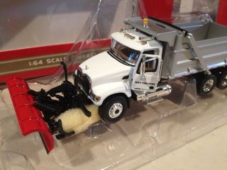   GEAR White MACK Granite Snow Plow Dump Truck   Snowplow New in Box