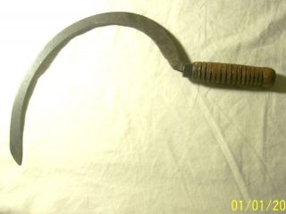 Farm Sickle 1890s to 1910 Ribbed Wooden Handle