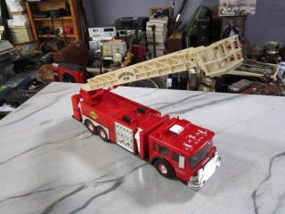 1995 Sunoco Lights and Sounding Siren 15 Inch Toy Fire Truck