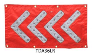 TRAFFIC DIRECTION ARROW MAT SIGN FLASHING 36 RED LED’s REFLECTIVE 