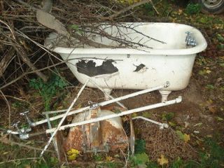   Bath Tub cast iron 5 foot 60 x 30 18 inches deep free matching sink
