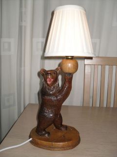   FOREST LARGE STANDING BEAR LAMP WOODEN CARVED CARVING LIGHT SHADE