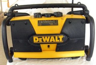 DeWalt DW911 Heavy Duty Work Site Construction Radio