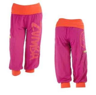 NWT New Zumba Fitness UP DOWN Cargo Capri Pink Pants WE SHIP FAST 