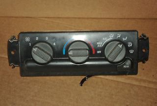 1998   2005 Chevy Blazer Jimmy AC / Heater control manual control 