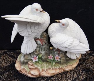 Vintage ANDREA By Sadek Bird Figurine DOUBLE WHITE DOVES 8 7/8 Tall 