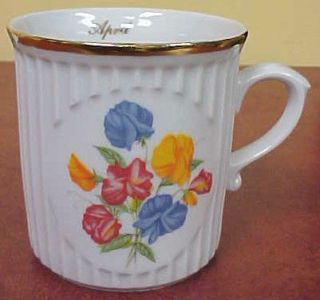 Bohemia Porcelain Flower of the Month Mug Cup April Sweet Pea