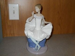 LLADRO BALLERINA IN CHAIR NAO by LLADRO Made in Spain in 1983 