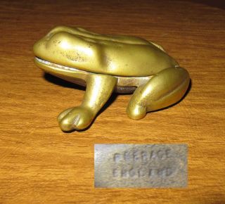 LOVELY SOLID BRASS VINTAGE 1940S FROG ASHTRAY, PEERAGE, ENGLAND