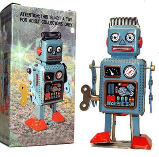 wind up robot in Robots, Monsters & Space Toys