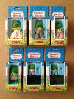 Sylvanian Families Frog Family 6 members new and boxed. Rare vintage 