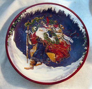 Peggy Abrams Windswept Journey Christmas Dinner Plates (2)