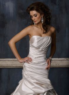 maggie sottero wedding dress in Wedding Dresses