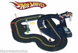 hot wheels curve in Diecast & Toy Vehicles
