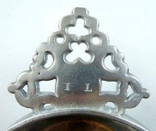 Rare, 18th Century American Geometric Hand​led Pewter Porringer
