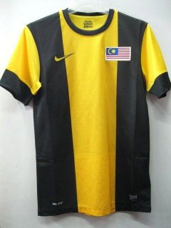 BNWT MALAYSIA HOME 2012/2013 FOOTBALL SOCCER JERSEY TRIKOT MAILLOT
