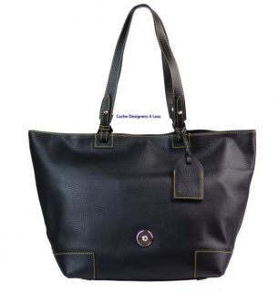 dooney and bourke large tote in Handbags & Purses