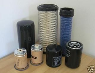 MAHINDRA 7520 FILTERS SET OF SEVEN FILTERS.