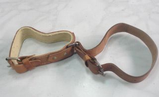 WWII FIRST AID MEDIC STRETCHER FIXING LEATHER BELT