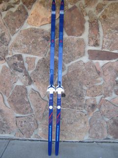 Fischer Fibre Crown Cross Country Skis w Pinso 3 Pin Bindings 200cm