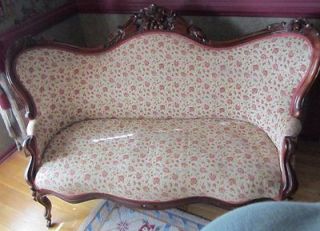  Carved Antique Victorian Rococo Loveseat Sofa   Pickup in NJ only