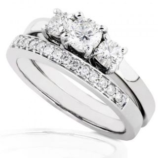 3/8ctw Three Stone Round Brilliant Diamond Wedding Ring 