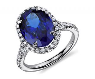 Oval Tanzanite and Diamond Ring in 18k White Gold (6.68 cts.)  Blue 