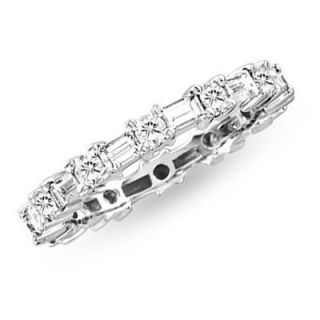 CT. T.W. Alternating Round and Baguette Diamond Wedding Band in 