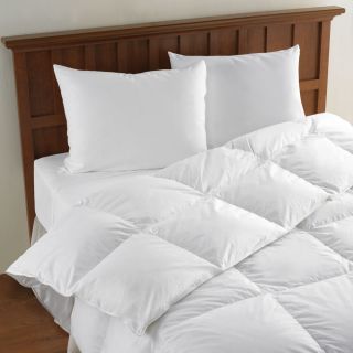 The Lightweight European Goose Down Comforter   Hammacher Schlemmer 