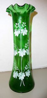 Delicate Mary Gregory Emerald Green Enameled Victorian Glass Vase with 