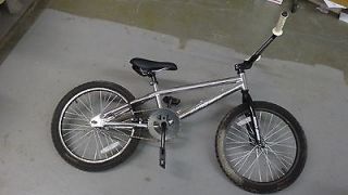 Haro bike, well used, freewheel, no brakes, estate find as is