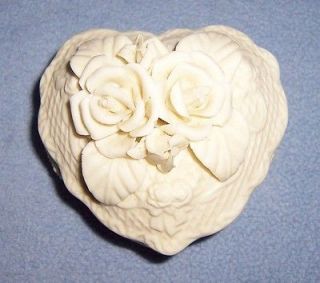 HEART BOX applied 3D applique roses flowers Victorian china trinket 