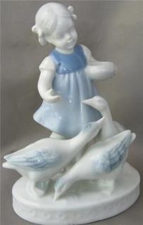 Vintage Gerold Tettau Porcelain LITTLE GIRL WITH THREE GEESE Bavaria 