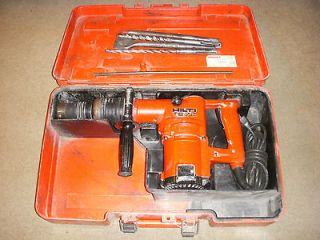 HILTI TE72 ROTARY DEMOLITION HAMMER DRILL WITH BITS AND CASE