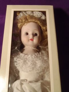 Heritage Porcelain Wedding Bride Doll Blonde & Brown Eyes Collectible