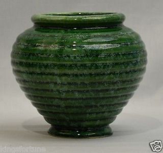   Imperial Dark Green Ribbed Hull Urn Vase #418 Pottery Planter   EX