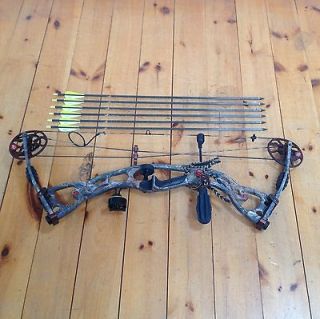 Hoyt Rampage M4 bow package with rest stabilizer sight peep arrrows 