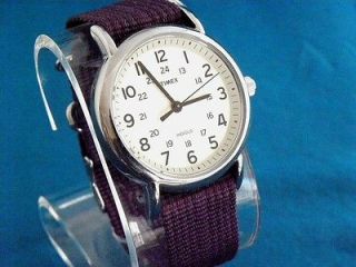 PLUM CRAZY VINTAGE TIMEX MILITARY 60S STYLE WHTE FACED 24 HR WATCH