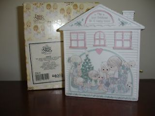 Precious Moments Christmas House Music Box Musical Plaque1992 New with 