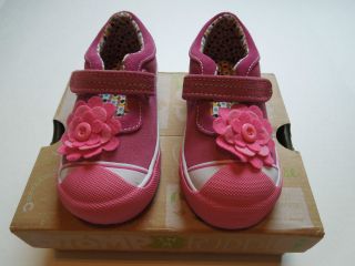 Toddler Girls Morgan & Milo Floral Pink Leather Suede Mary Janes Size 