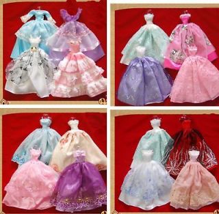   12 〓 (4 clothes+4 shoes + 4 hangers) for Barbie Doll　□M12025