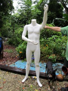 White Mannequin HARD PLASTIC NOT HOLLOW GREAT FOR DISPLAY OR HALLOWEEN 